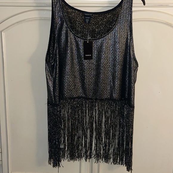 Torrid NWT metallic and black tank size 2 - Picture 5 of 5